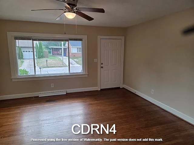 318 Jefferson St W — Photo 9