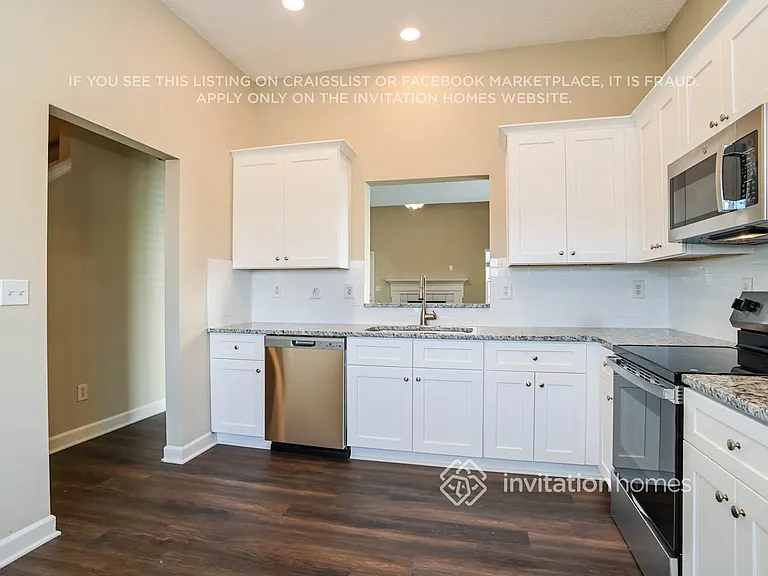 6239 Day Lilly Ln — Photo 9
