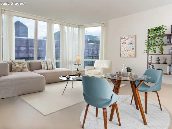 1 Franklin St Unit 1412, Boston, MA 02110