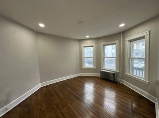 94 Lonsdale St APT 1, Dorchester Center, MA 02124