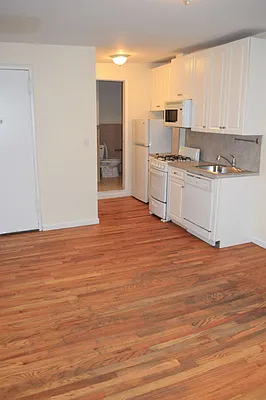 Rented by OvCo Realty | media 7