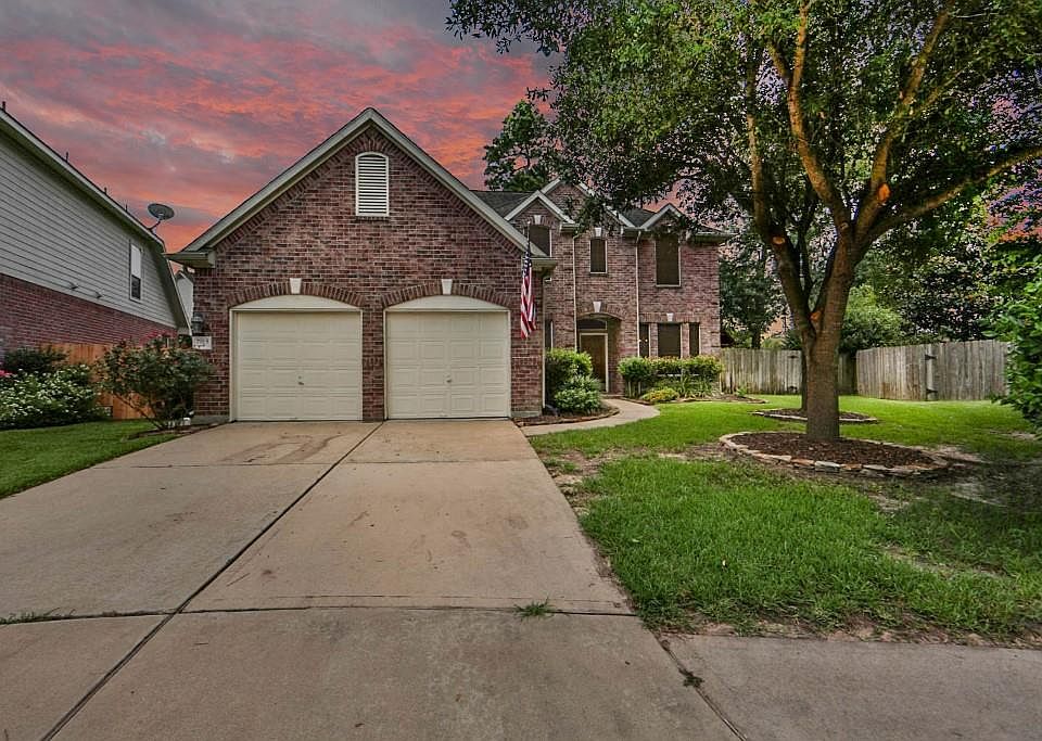 1st image of 7915 Terrace Glade Ct
