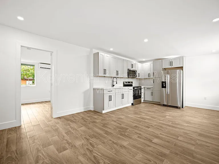 10990 NW 18th Ave #2 — Photo 1