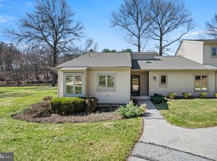 6 Hersheys Dr, West Chester, PA 19380