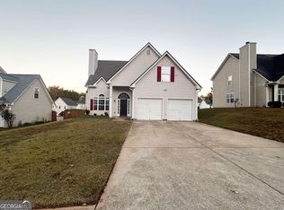 137 Saint Ann Cir, Dallas, GA 30157