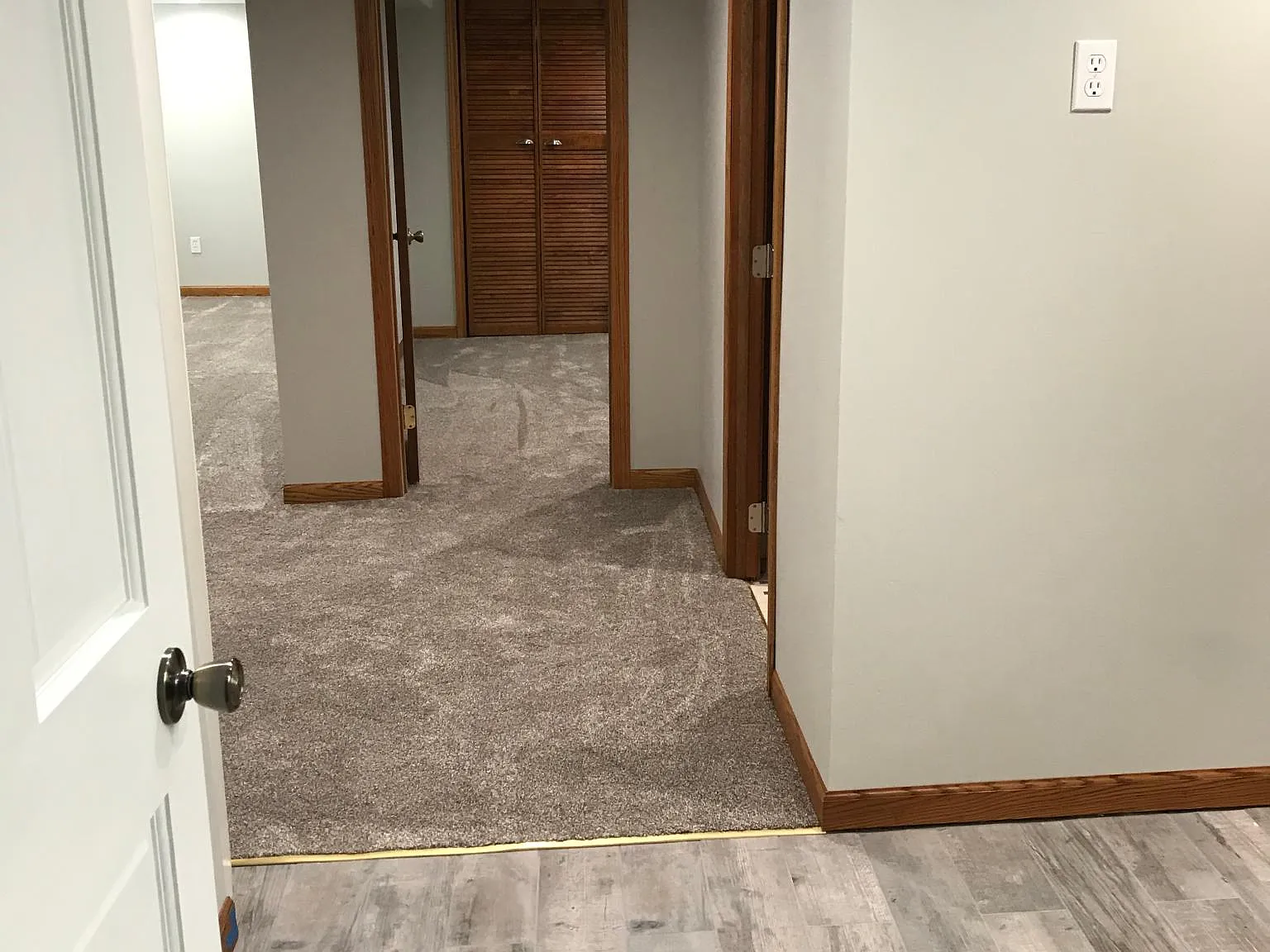 5647 N Austin Ave — Photo 3