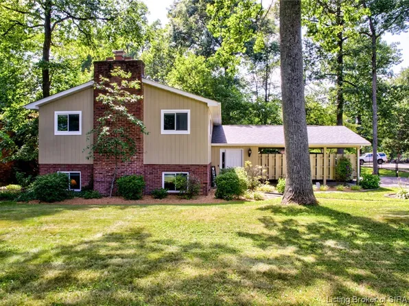 3902 Knable Court, Floyds Knobs, IN 47119