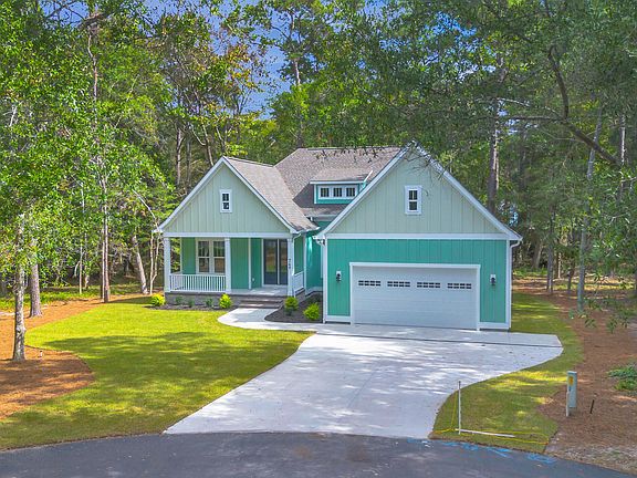 5th image of 749 Mallard Court SE