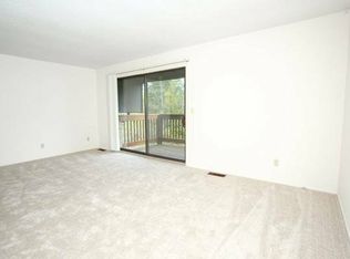 205 Henry Ct, Flushing, MI 48433