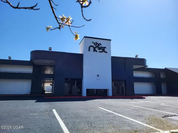 1000 S Futrall Dr, Fayetteville, AR 72701