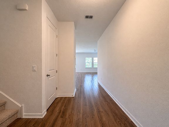 3rd image of 2114 Derwent Dr