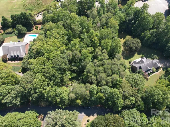 3924 Deer Run Dr NE, Conover, NC 28613