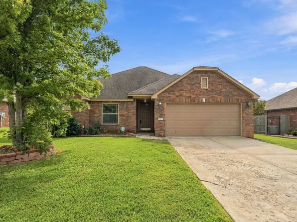 3311 E Fairmont Pl, Broken Arrow, OK 74014