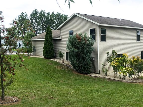 Rear corner
