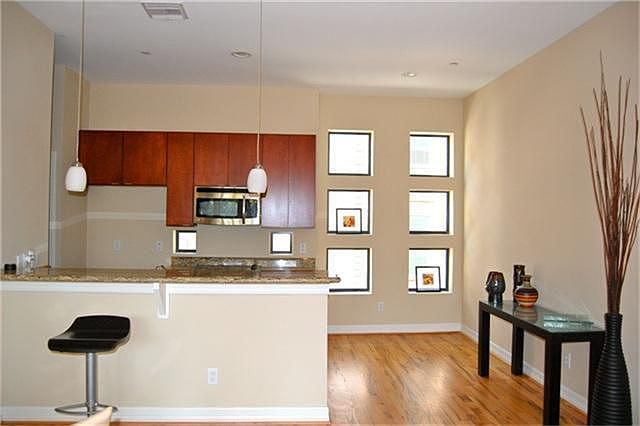 1st image of 1525 Birdsall St Unit B