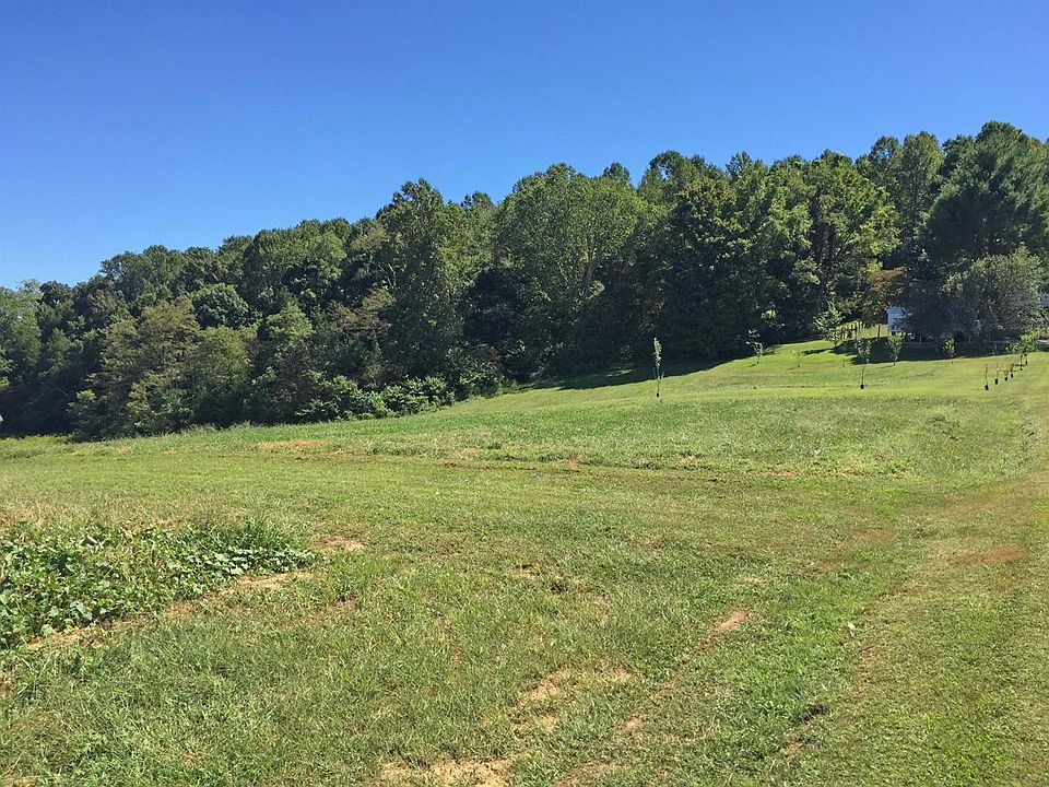 2nd image of 1068 Doolin School Rd