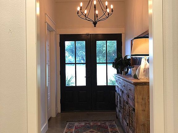 4th image of 303 County Road 3819