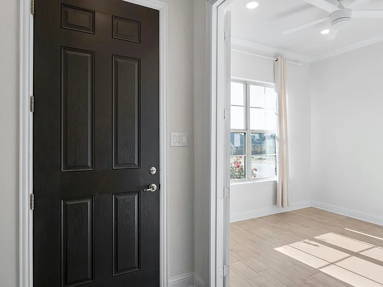 8211 Agarito Way — Photo 11