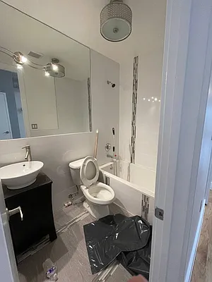 Rented by Greenrock Management | media 54