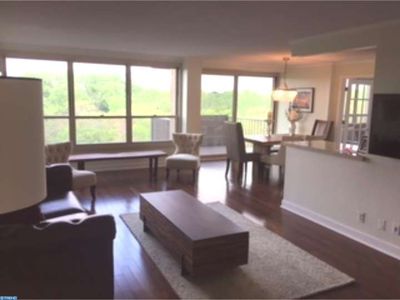 1001 City Ave #W-904, Wynnewood, PA, 19096