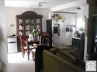 4th image of 11717 1/2 Holmes Ave
