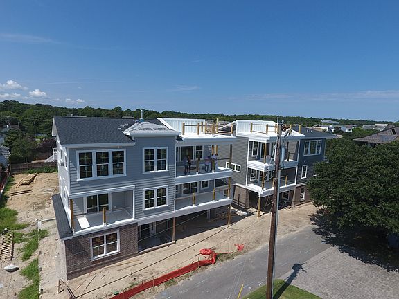 2nd image of 6213 Ocean Front Ave