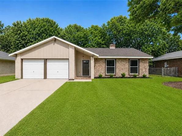107 W Queens Dr, Slidell, LA 70458