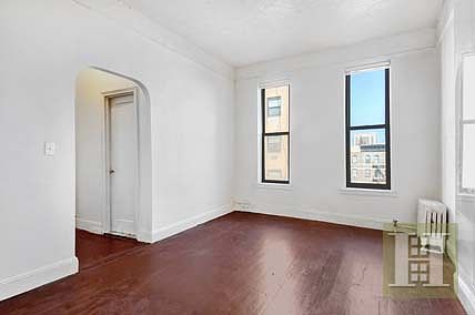1st image of 135 W 115th St APT 5D