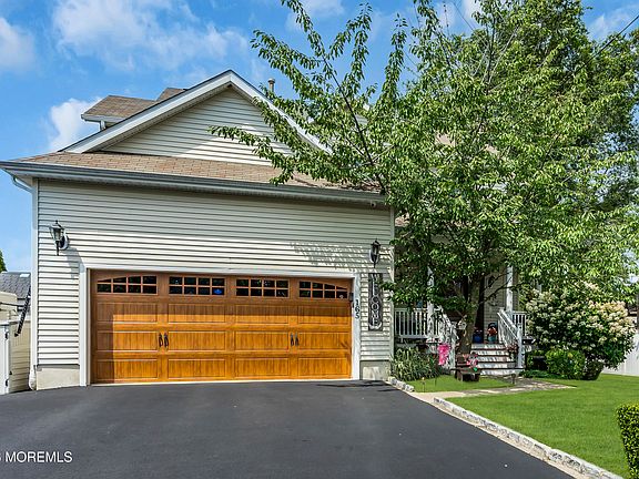 5th image of 165 Kingsley Street