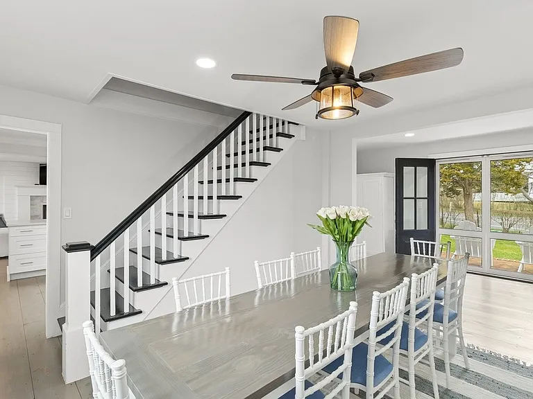 87 Foster Ave — Photo 9