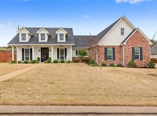 101 Stone Lake Dr, Woodway, TX 76712