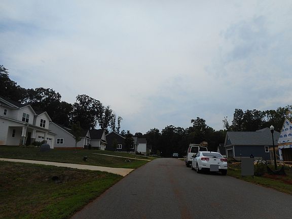 4th image of 3204 Timber Run Ln