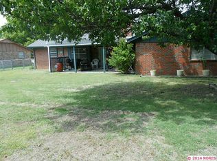 639 Castle Rd, Bartlesville, OK 74006