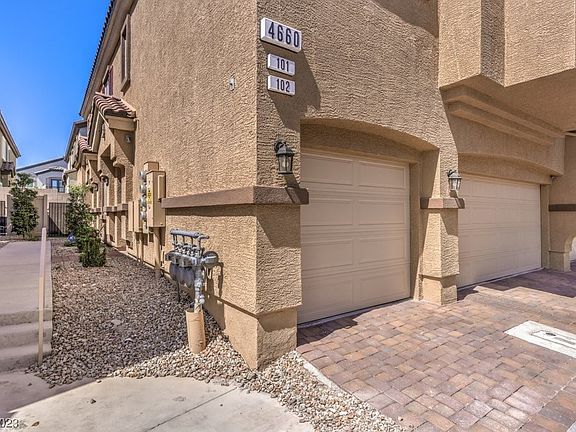 3rd image of 4660 Blaise Ave #102