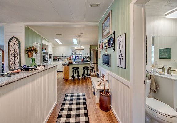 4th image of 19212 Indian Wells Ct #32M