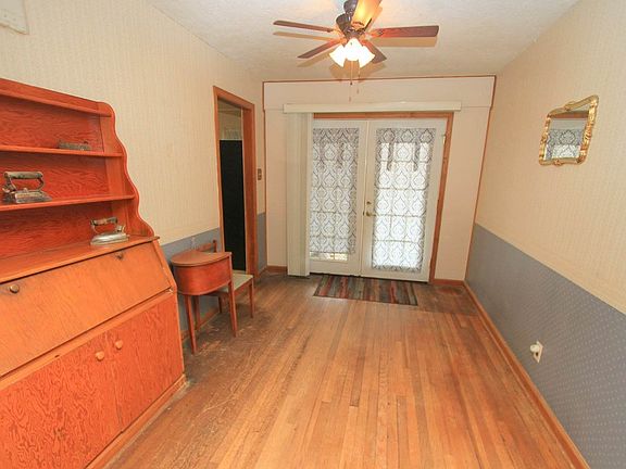 4th image of 419 NE 13th St