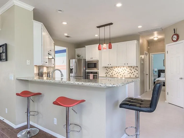 3404 Lyon Club Ct — Photo 7