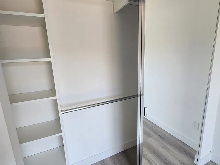 10146 Fernglen Ave #B — Photo 9