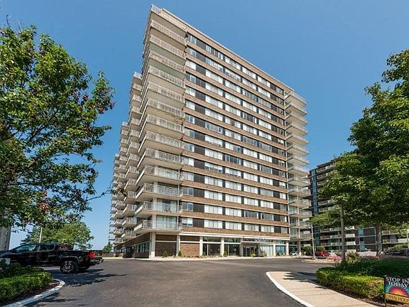 2nd image of 12000 Edgewater Dr #7