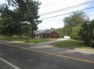 421 Lafayette Rd, Clarksville, TN 37042