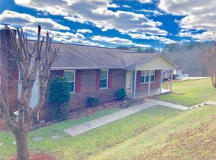 116 Smiley Dr, South Charleston, WV 25309