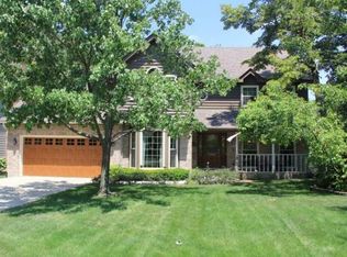863 Ravinia Ct, Batavia, IL 60510