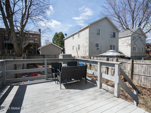 326j Cortland Street, Albany, NY 12208