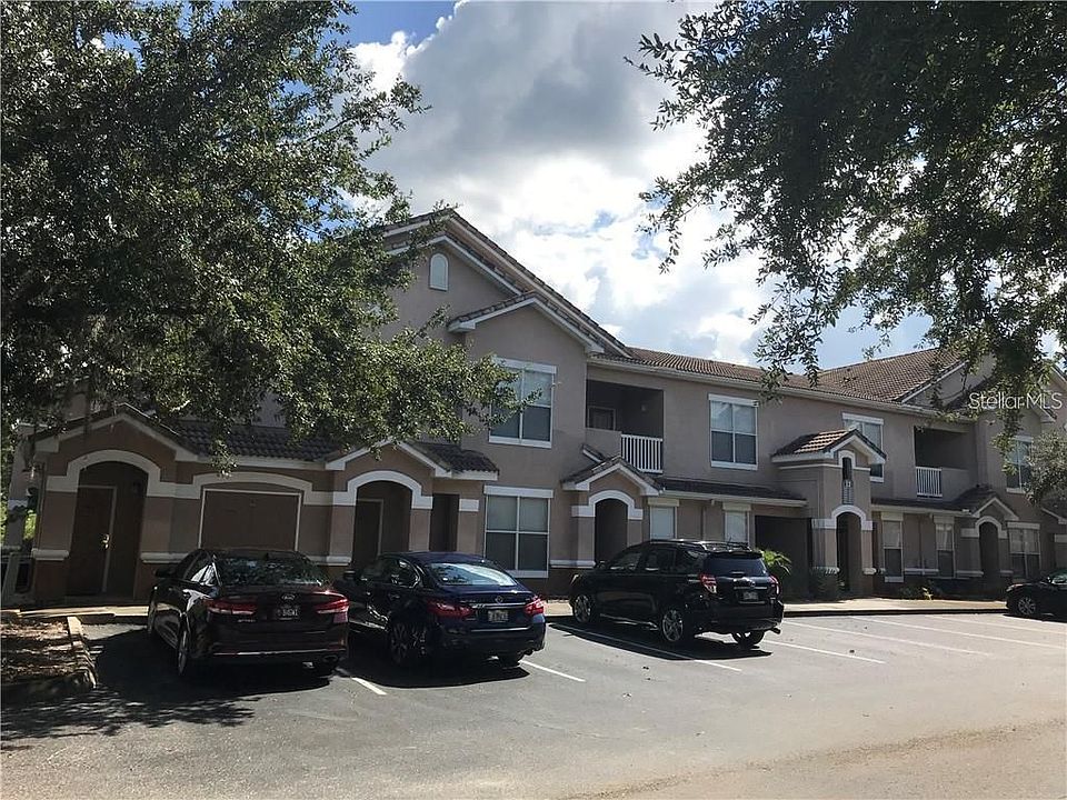 1st image of 10421 Villa View Cir #1