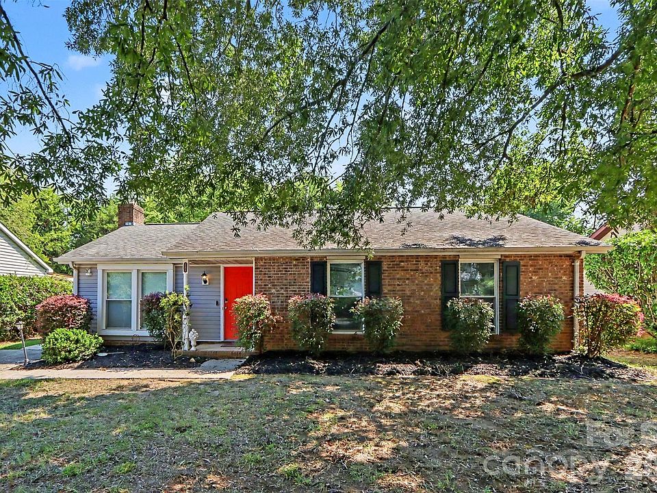 1st image of 3001 Old House Cir