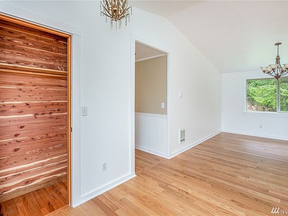5th image of 14606 Brandie Ct SE