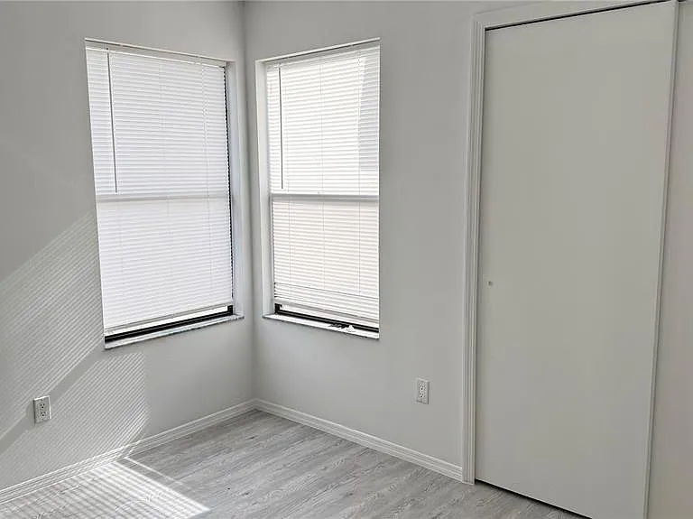 72 Lakepointe Cir — Photo 36