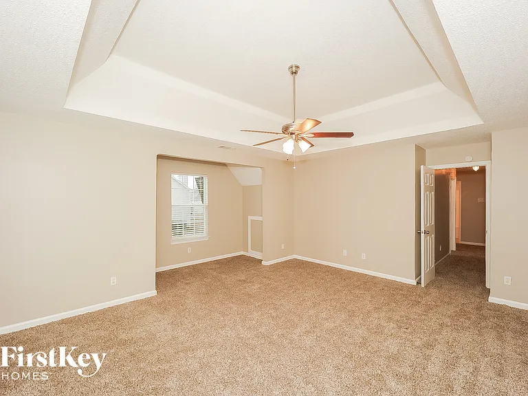 980 Brisley Cir — Photo 9