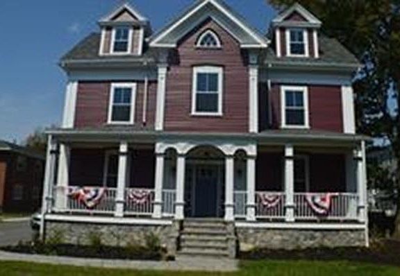 3rd image of 386 Ashmont St #2