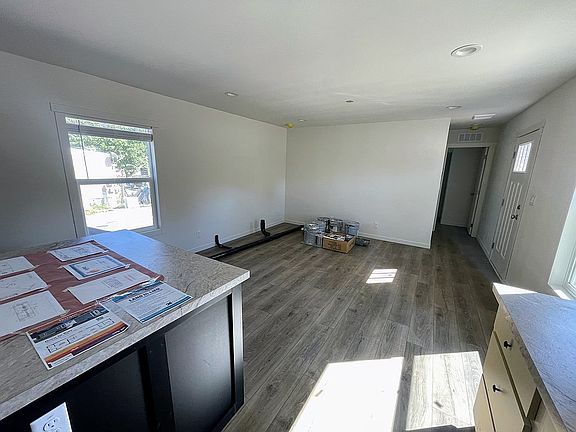 5th image of 16397 D St #27